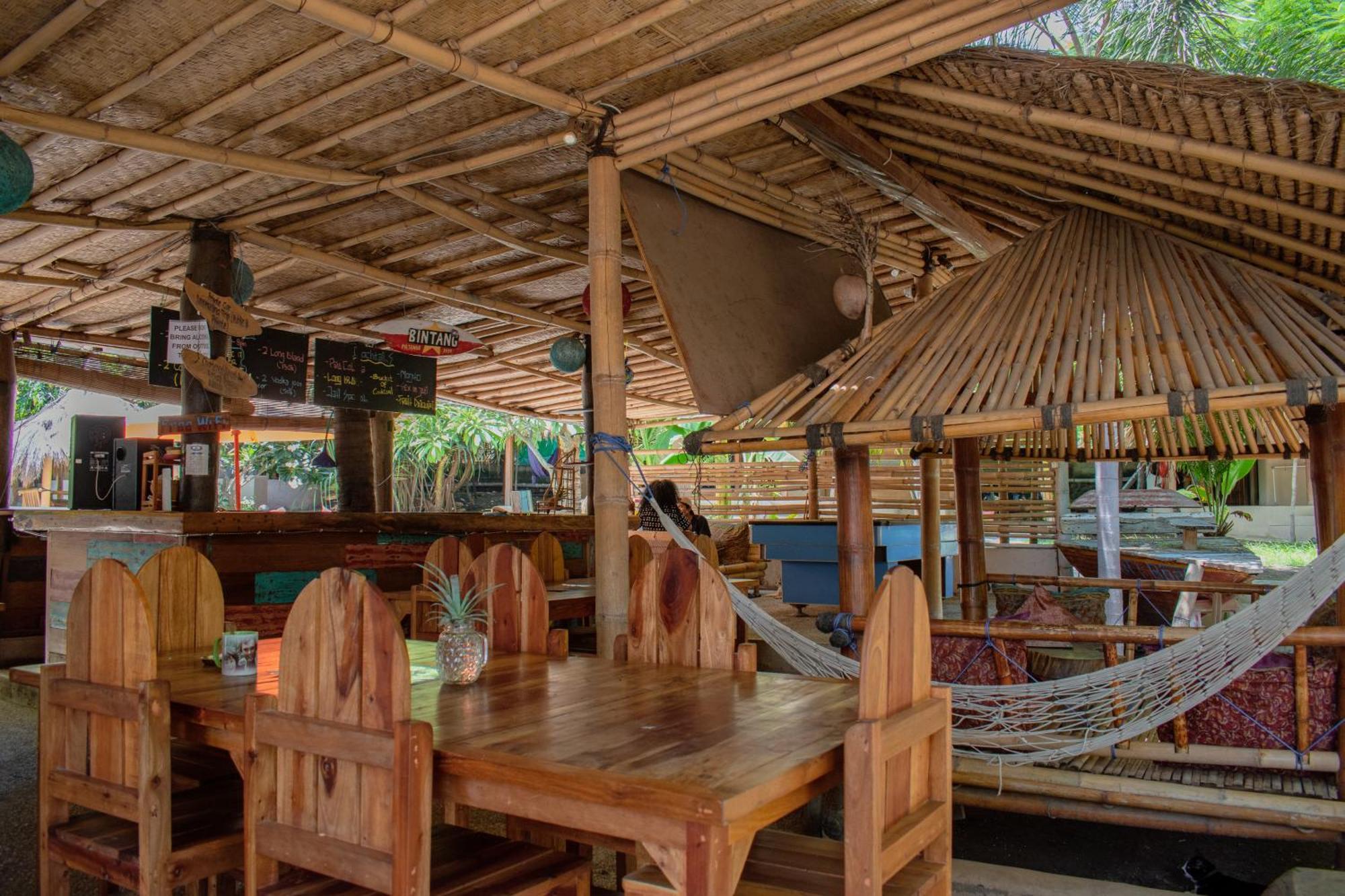 Jati Village, Party Hostel And Bungalows Gili Trawangan Zimmer foto