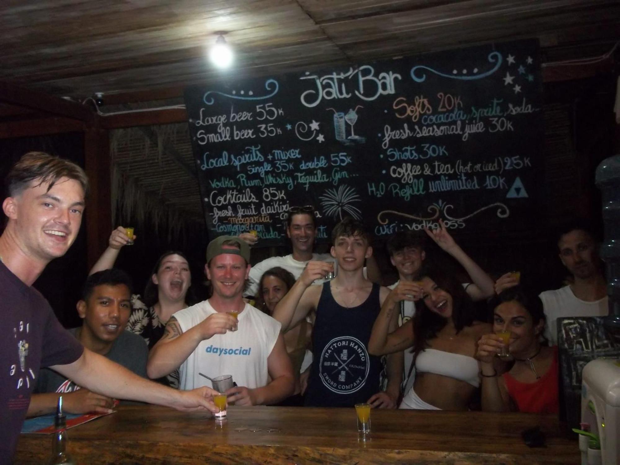 Jati Village, Party Hostel And Bungalows Gili Trawangan Exterior foto