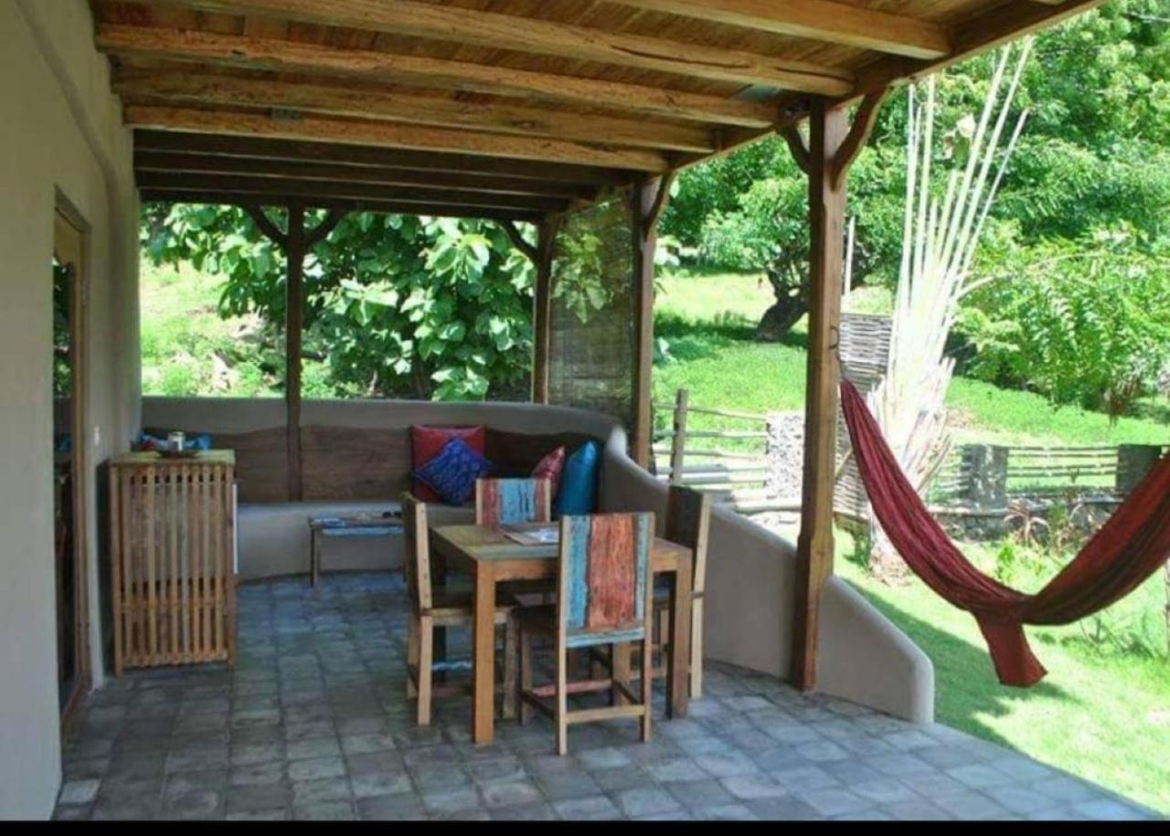 Jati Village, Party Hostel And Bungalows Gili Trawangan Exterior foto
