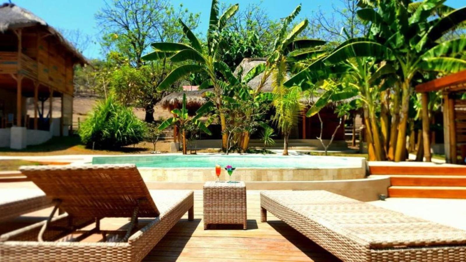 Jati Village, Party Hostel And Bungalows Gili Trawangan Exterior foto