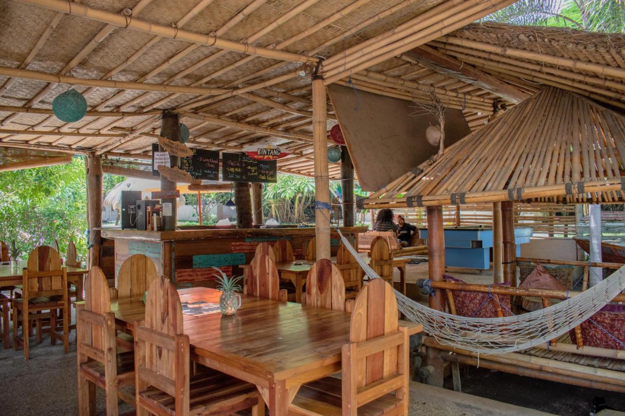 Jati Village, Party Hostel And Bungalows Gili Trawangan Exterior foto