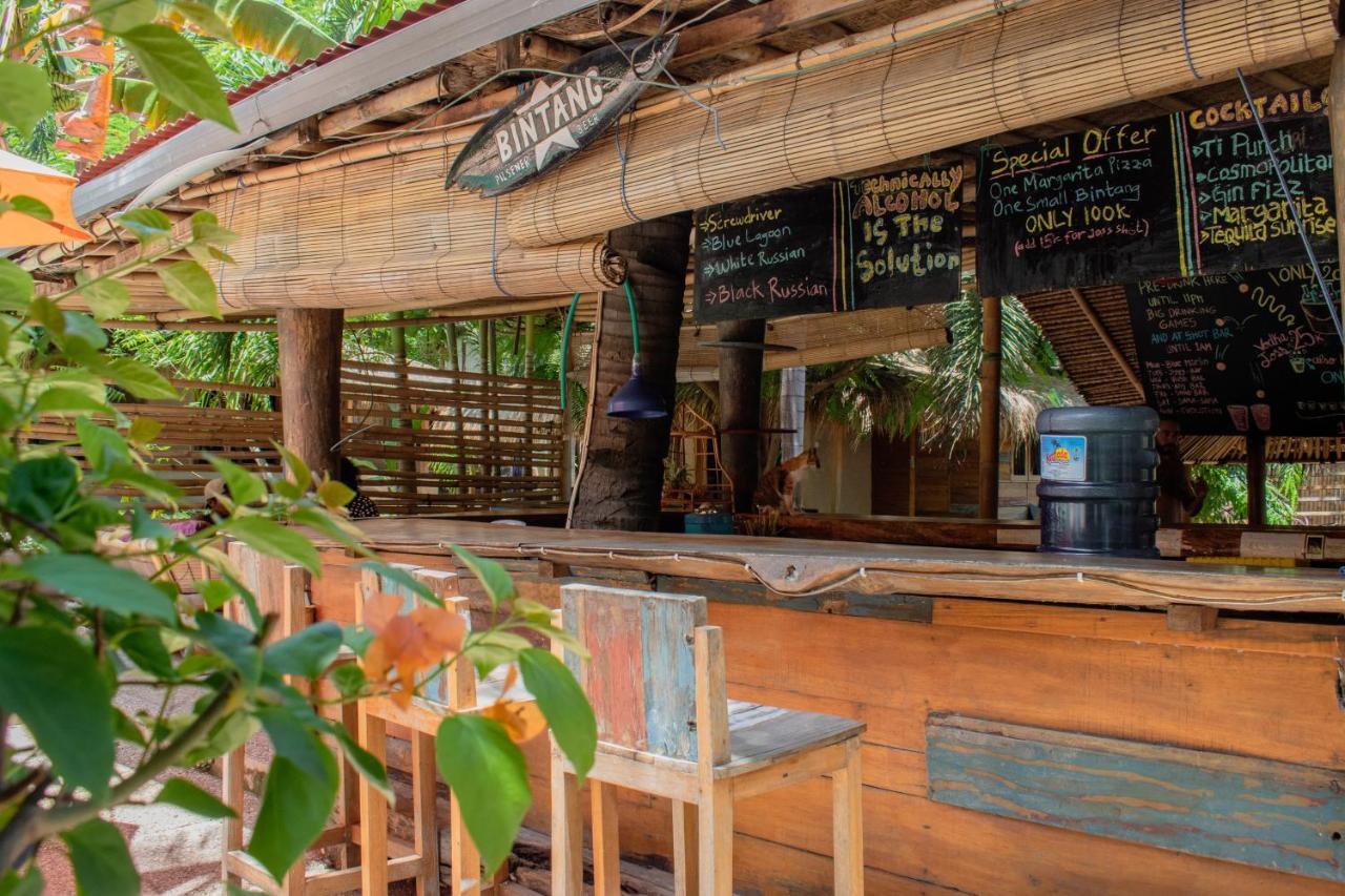 Jati Village, Party Hostel And Bungalows Gili Trawangan Exterior foto
